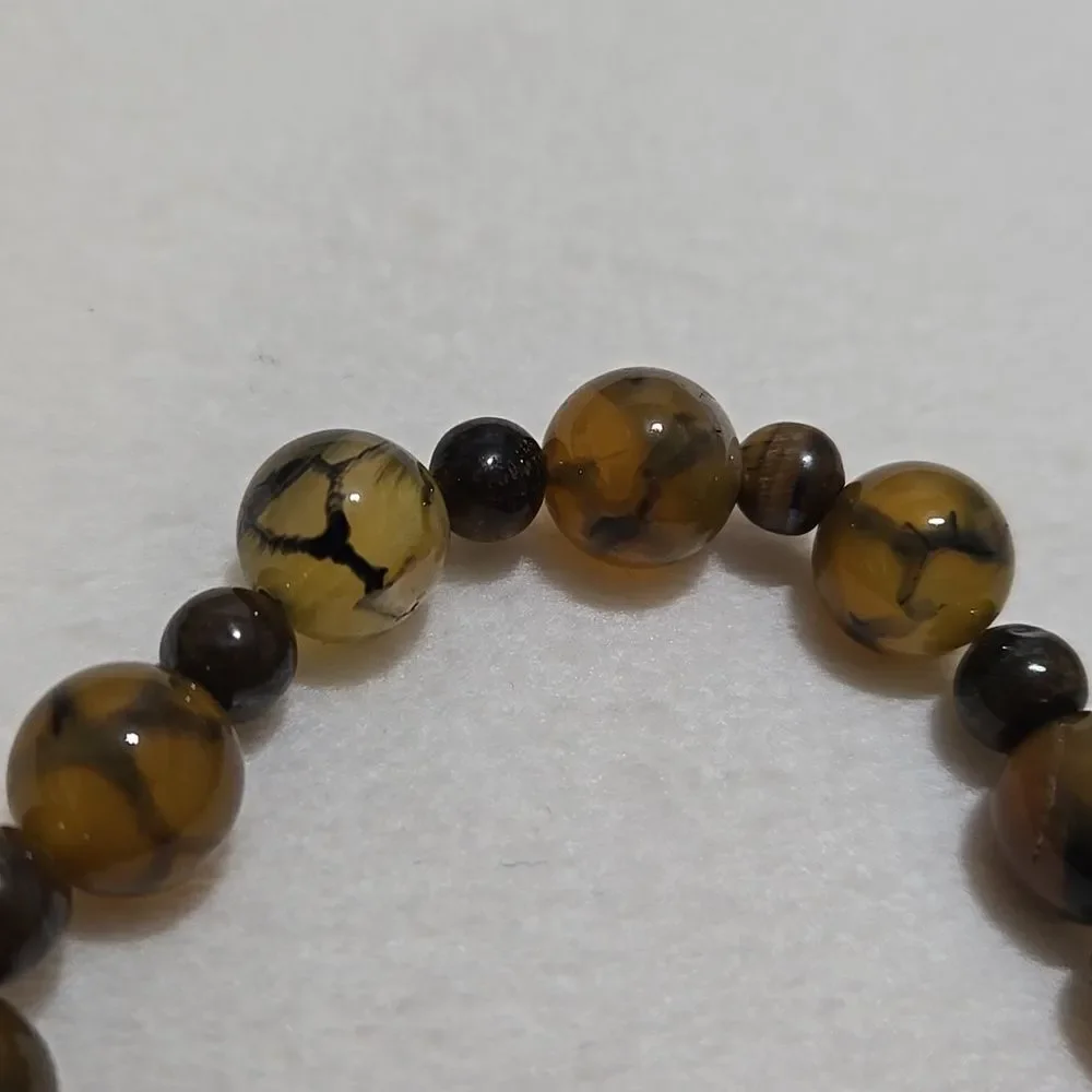 Dragon Vein Agate Bracelet
